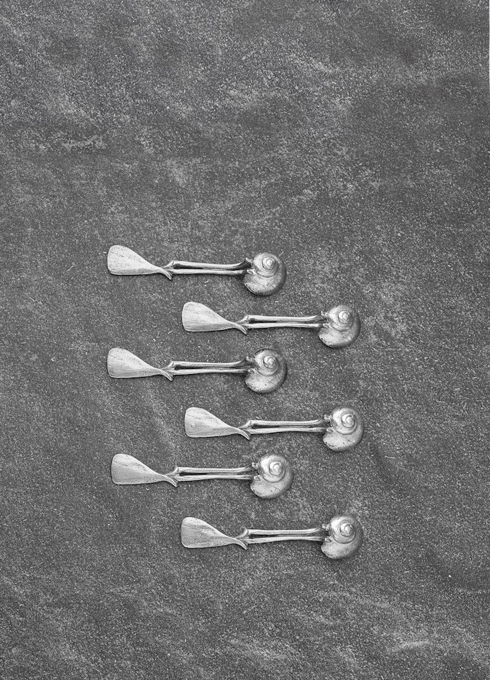 ENSEMBLE DE SIX CUILLÈRES, SERVICE 'LES PHAGOCYTES', LE MODÈLE CRÉÉ EN 1991, ÉDITION ARTCURIAL by Claude Lalanne