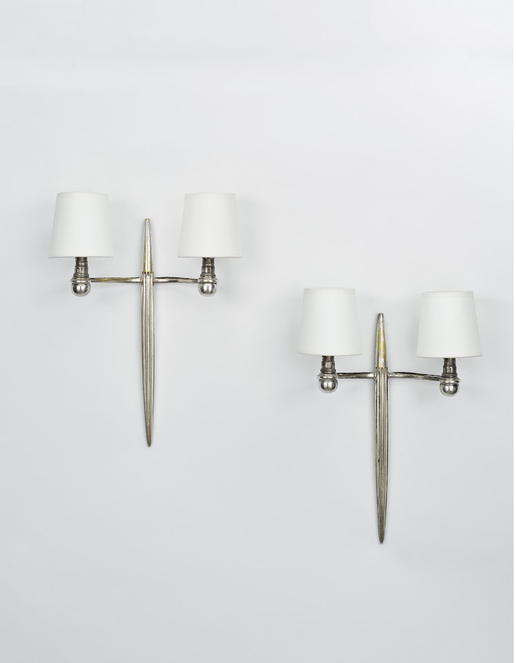 PAIRE D'APPLIQUES 'FUSEAU' by Emile-Jacques Ruhlmann