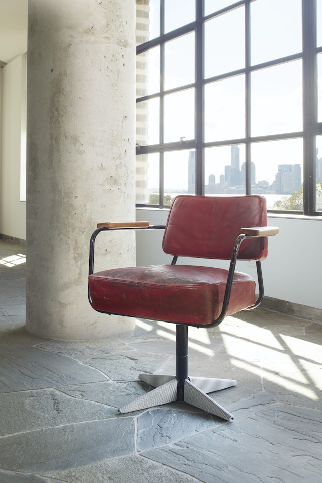 'DIRECTION' SWIVEL CHAIR, MODEL NO. 353 by Jean Prouvé