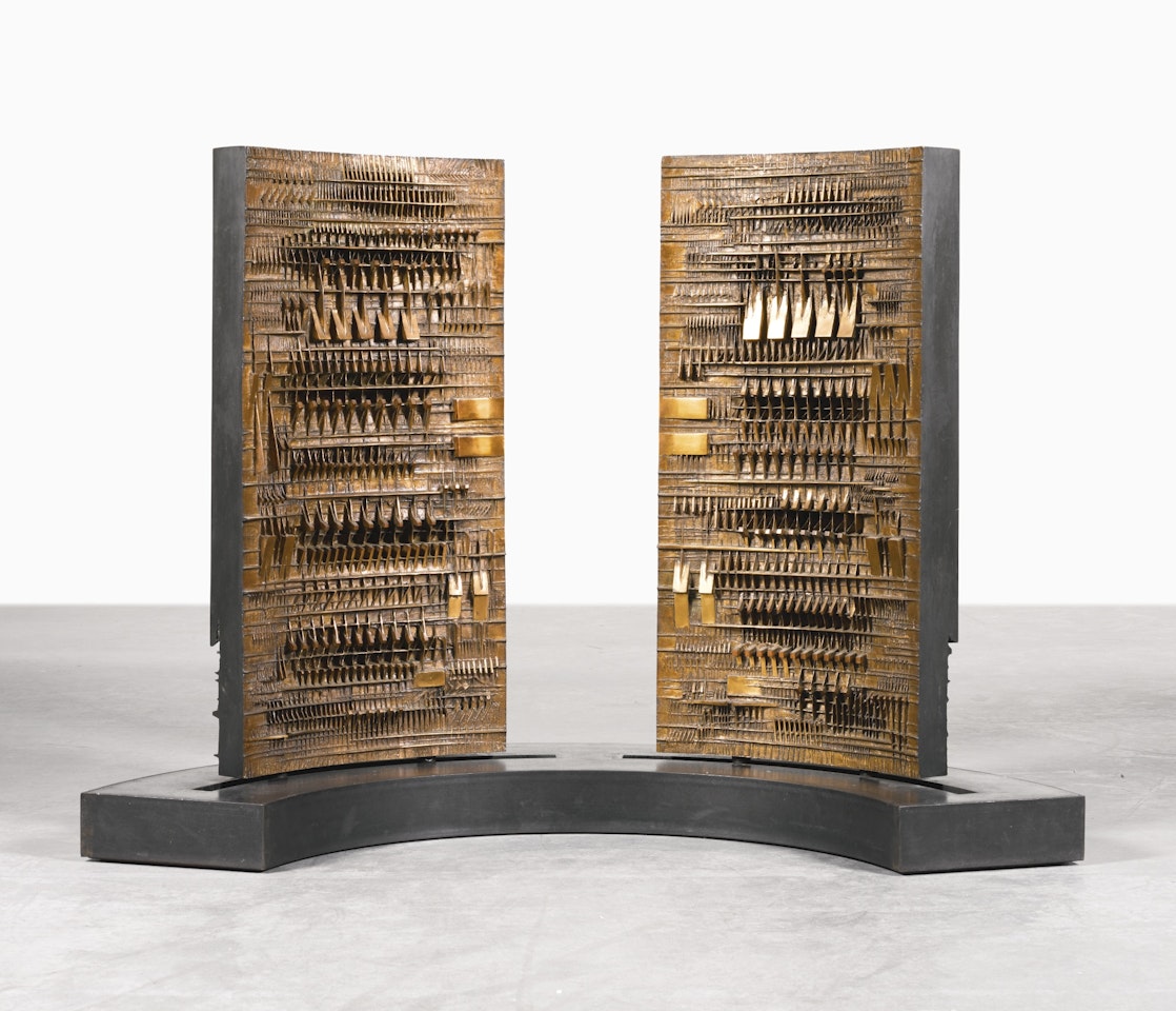 PORTA D'EUROPA by Arnaldo Pomodoro