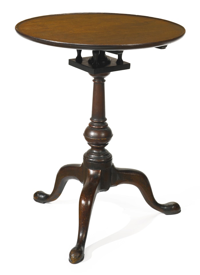 Fine Queen Anne Mahogany Dish-Top Tilt-Top Candlestand by Anonymous