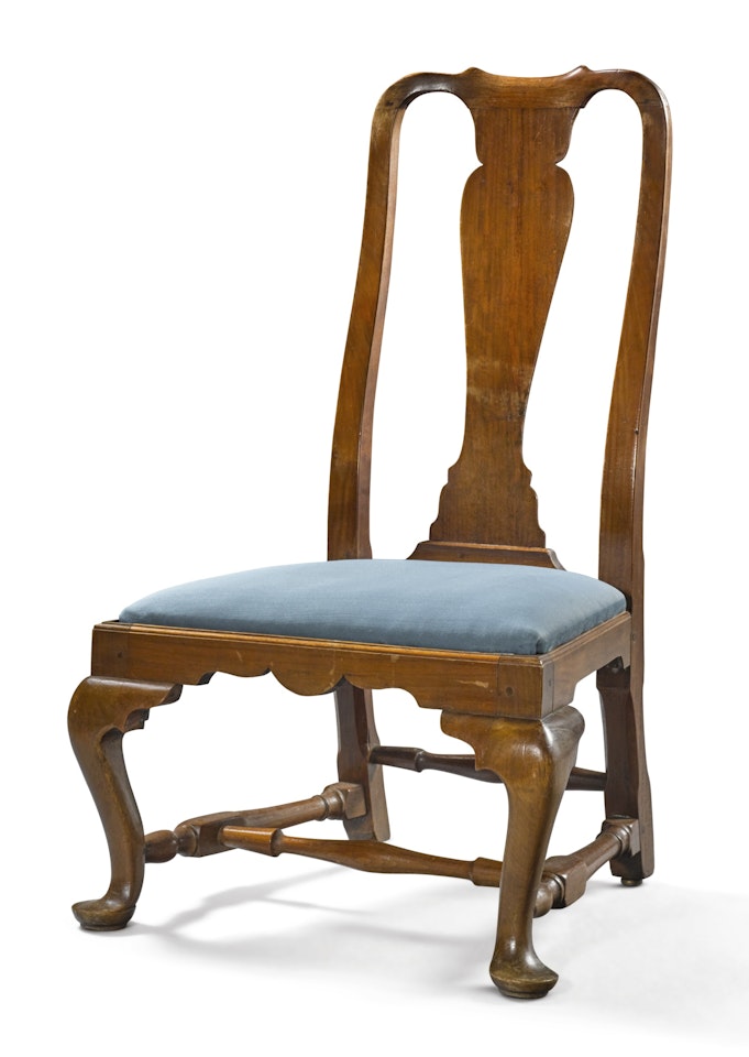 Rare Queen Anne Carved Mahogany Slipper Chair by Anonymous