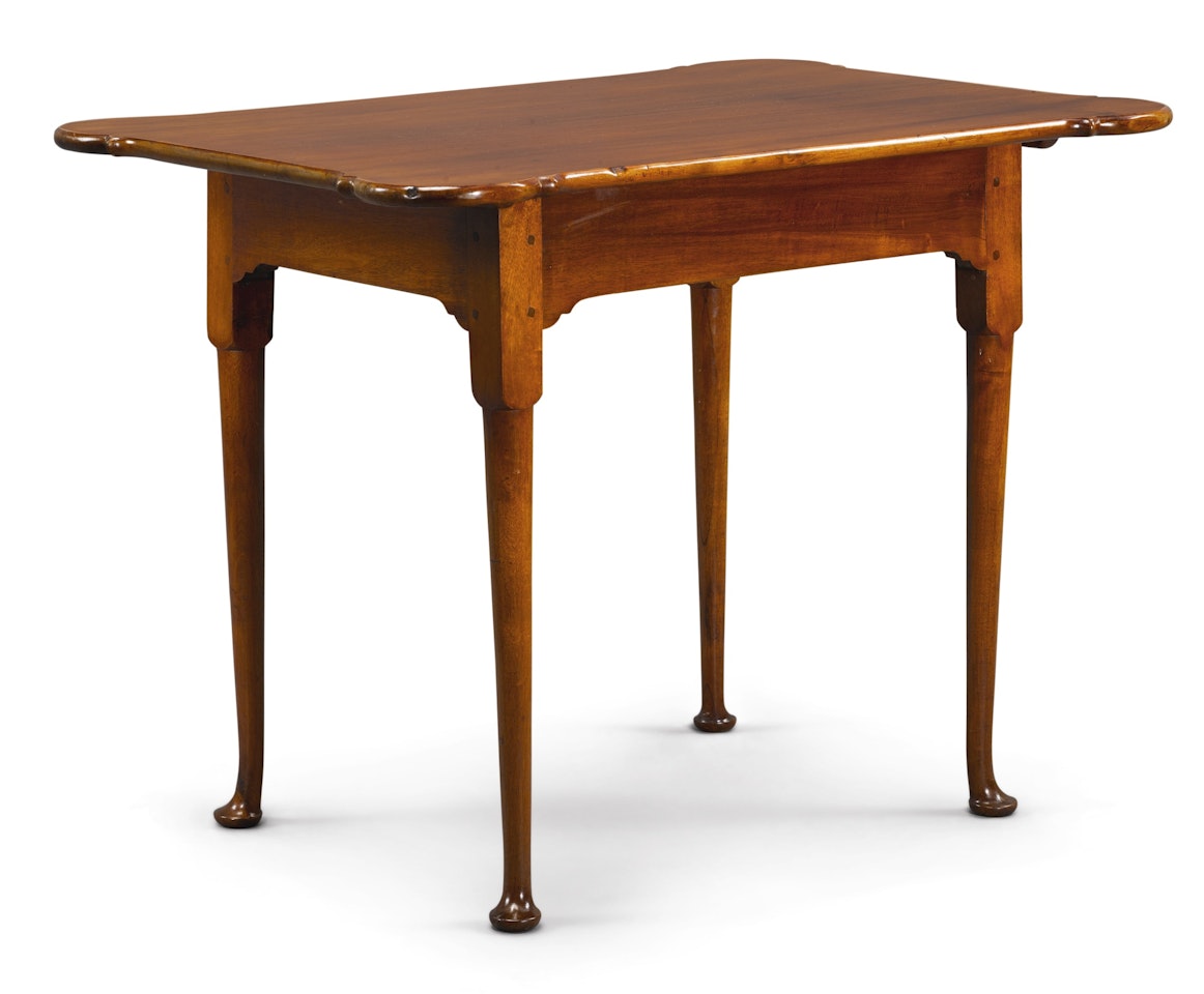 Fine Queen Anne Mahogany Porringer-Top Table by Anonymous