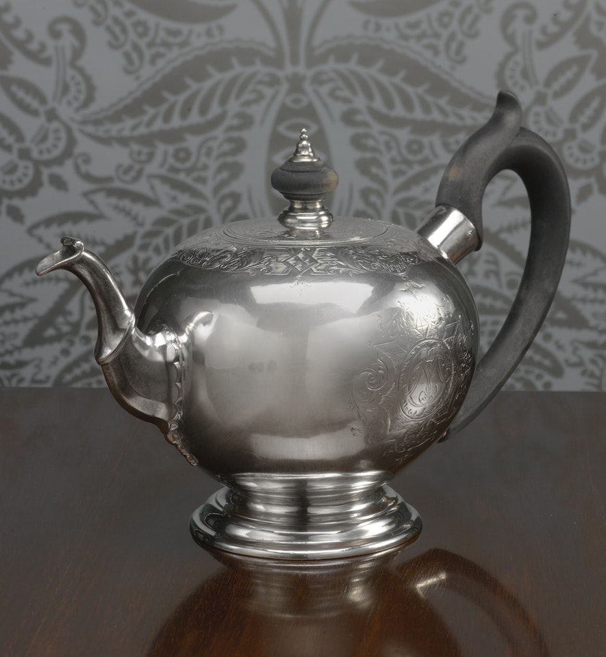 An American silver teapot, Jacob Hurd by Anonymous