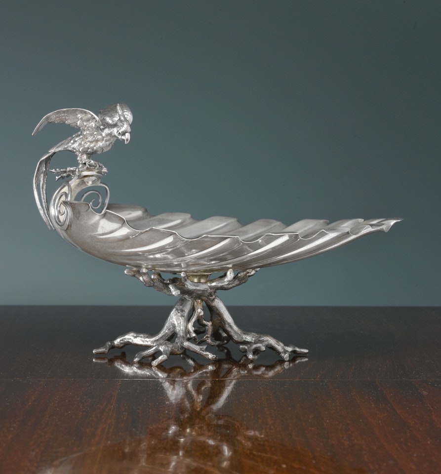 An American Silver fruit dish, retailed by George Shreve & Co. by Anonymous