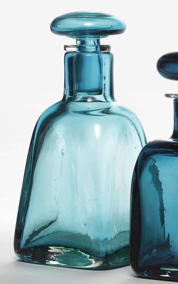 BOTTLE WITH STOPPER by Paolo Venini