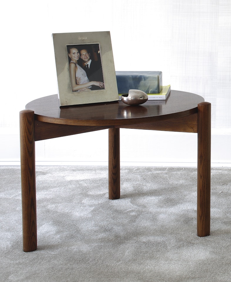 SIDE TABLE by Charlotte Perriand
