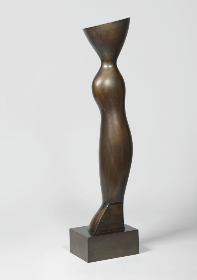 TORSE-VASE by Jean Arp