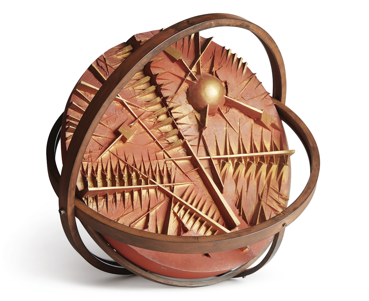 GIROSCOPIO by Arnaldo Pomodoro