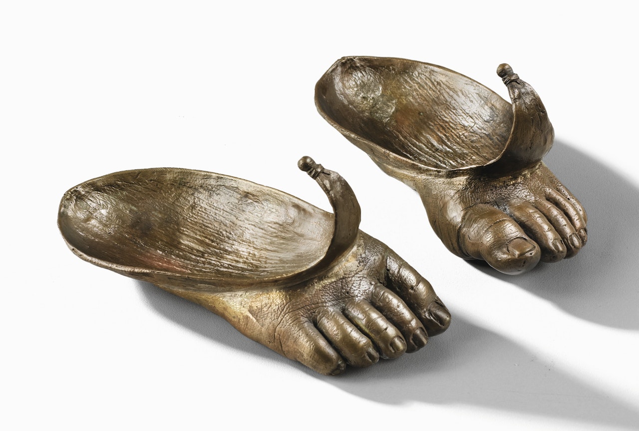 PAIR OF PIEDS LOTUS BOWLS by Claude Lalanne