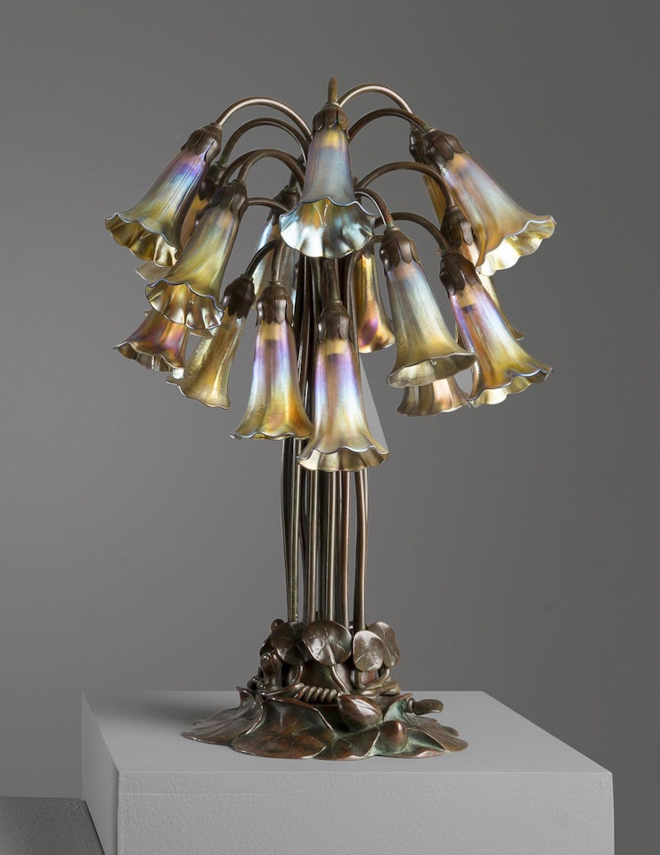 Eighteen light Lily lamp by Tiffany Studios