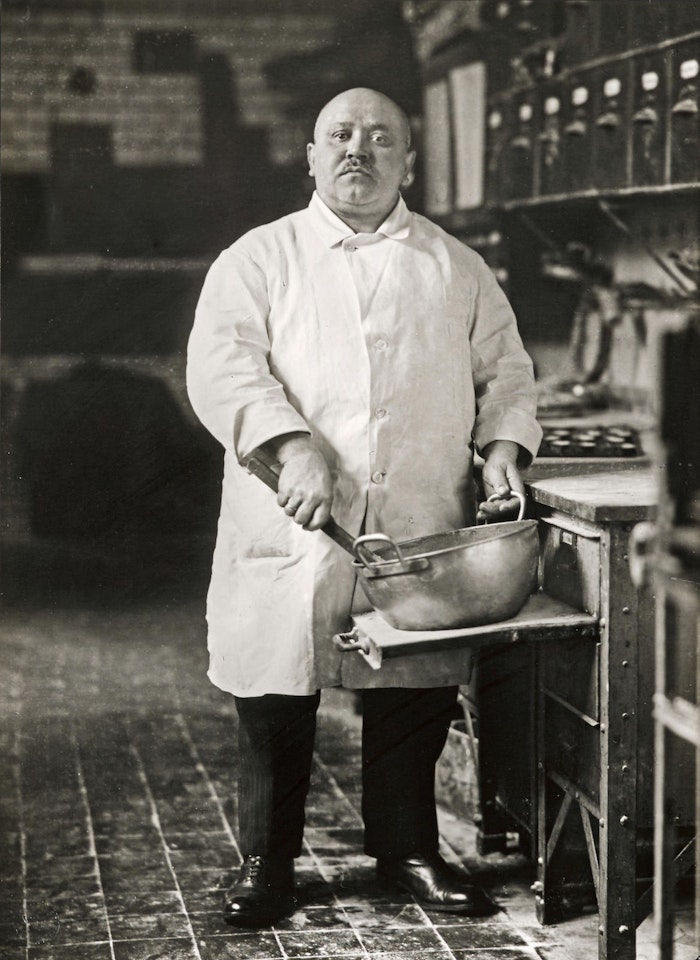 Konditormeister (Pastry Chef), Köln-Lindenthal by August Sander