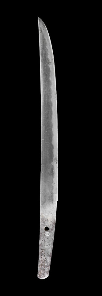 A mounted tanto with associated fittings by Anonymous