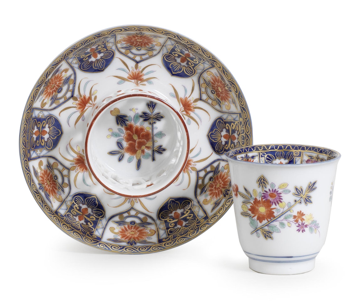 A Meissen beaker and trembleuse saucer by Anonymous