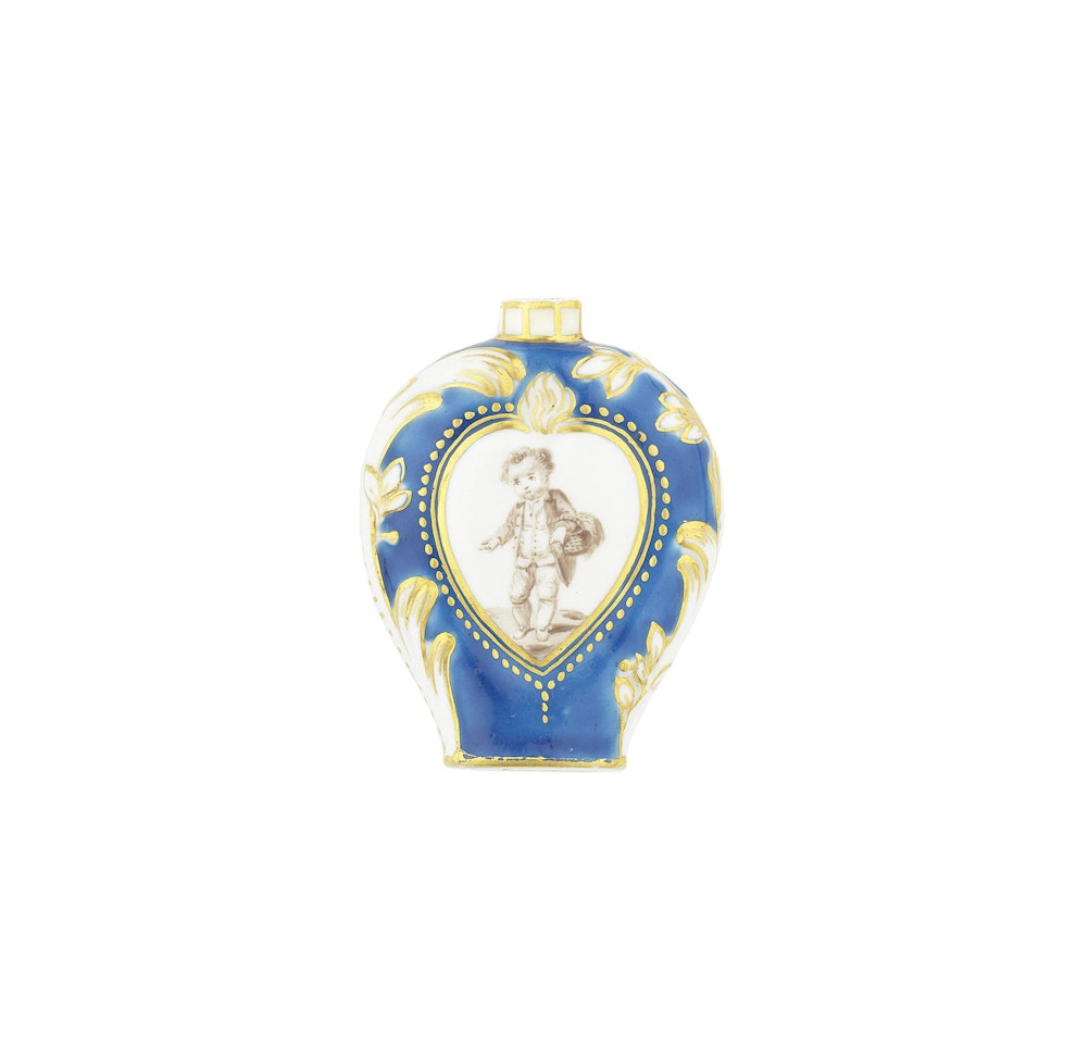 A rare Chelsea-Derby scent bottle by Anonymous