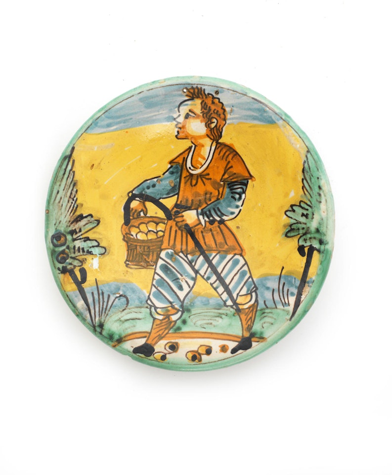 A small circular Montelupo maiolica dish by Anonymous
