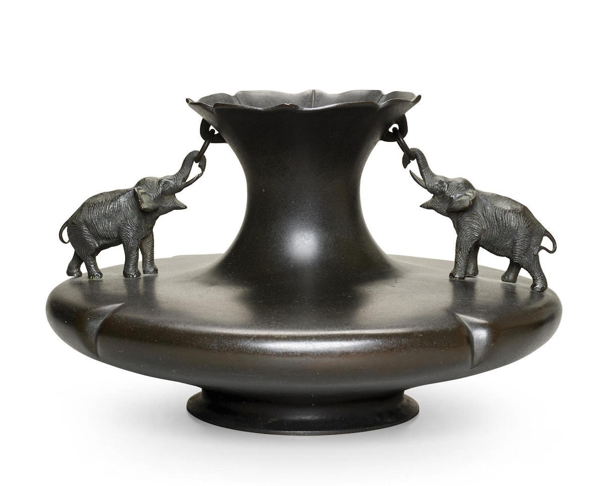 An unusual bronze vase by Yoshikiyo by Anonymous