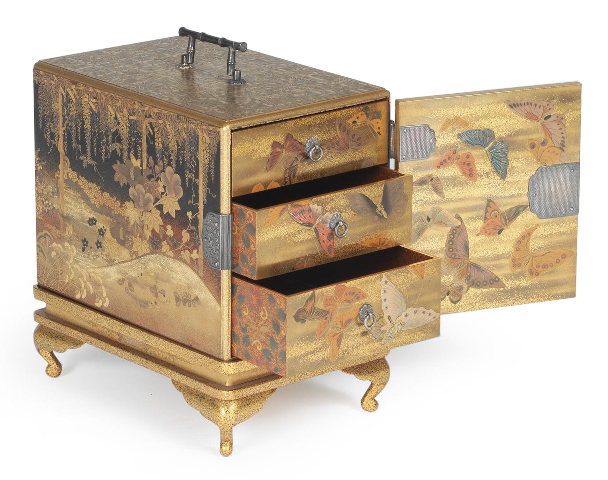 A magnificent gold-lacquer kodansu (miniature cabinet) by Anonymous