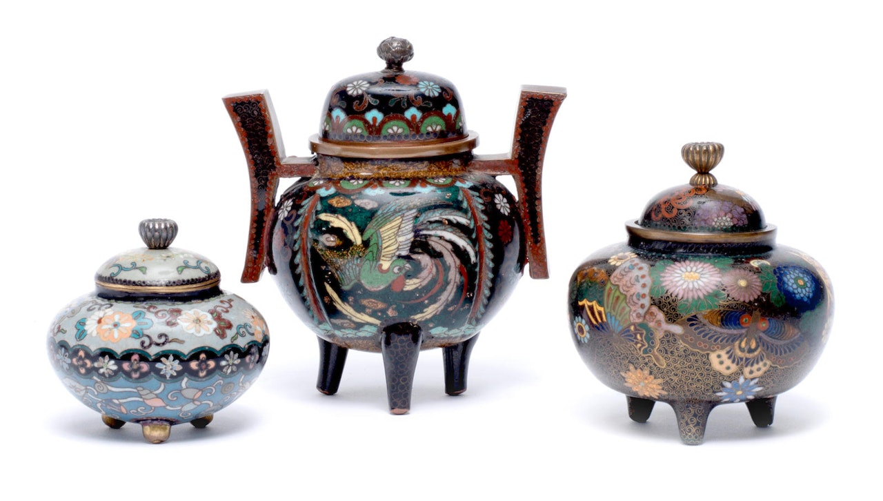 Three cloisonné-enamel globular vessels and en-suite covers by Anonymous