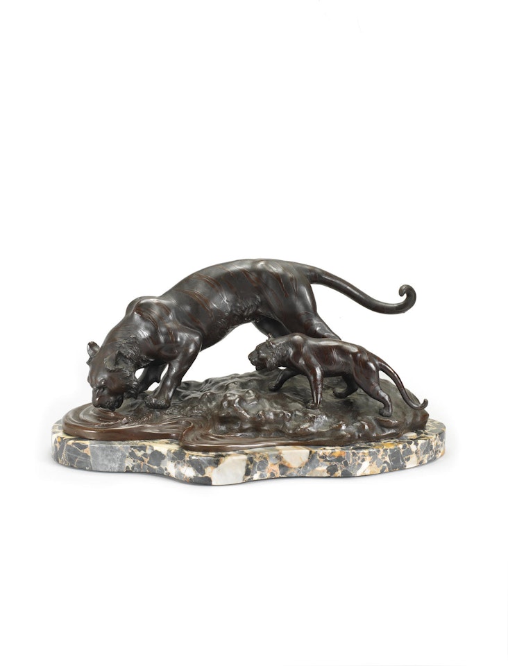 A bronze okimono group of two tigers, By Genryusai Seiya by Anonymous