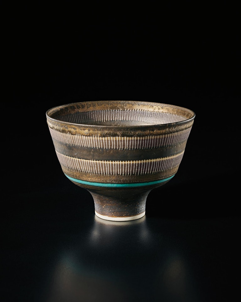 Straight-sided bowl by Lucie Rie