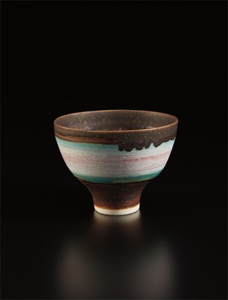 Footed bowl by Lucie Rie