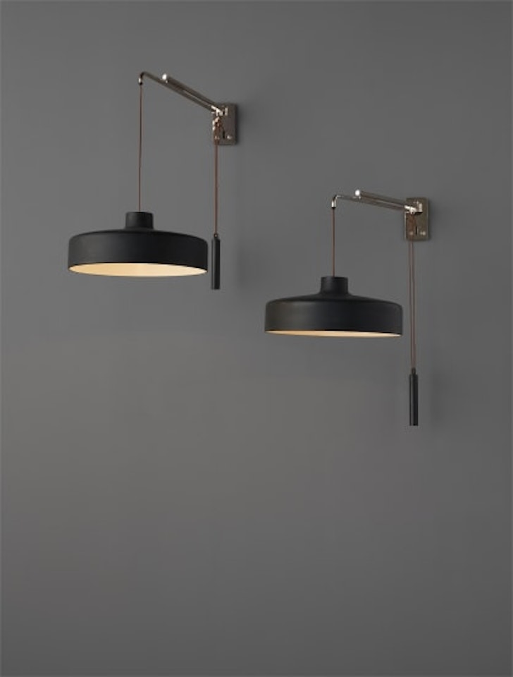 Pair of adjustable wall lights, model no. 194n by Gino Sarfatti