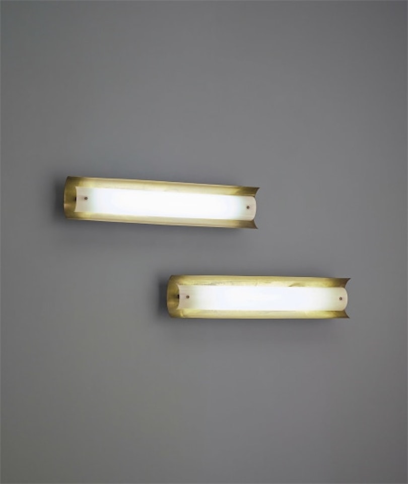 Rare pair of wall appliques, model no. 3007/F/20W by Gino Sarfatti