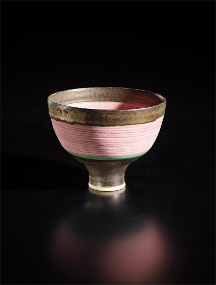 Footed bowl by Lucie Rie