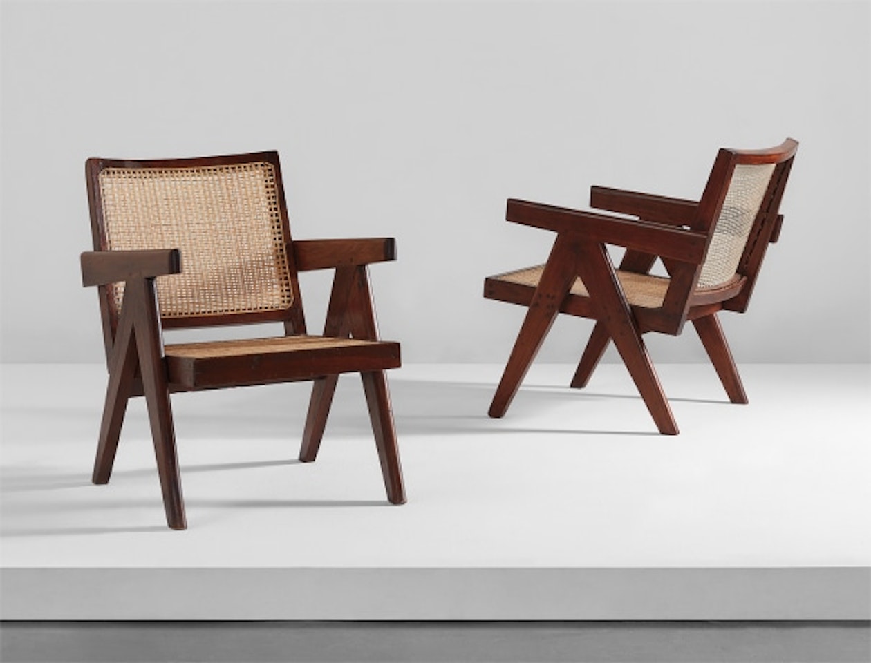 Pair of "Easy" armchairs, model no. PJ-SI-29-A by Pierre Jeanneret