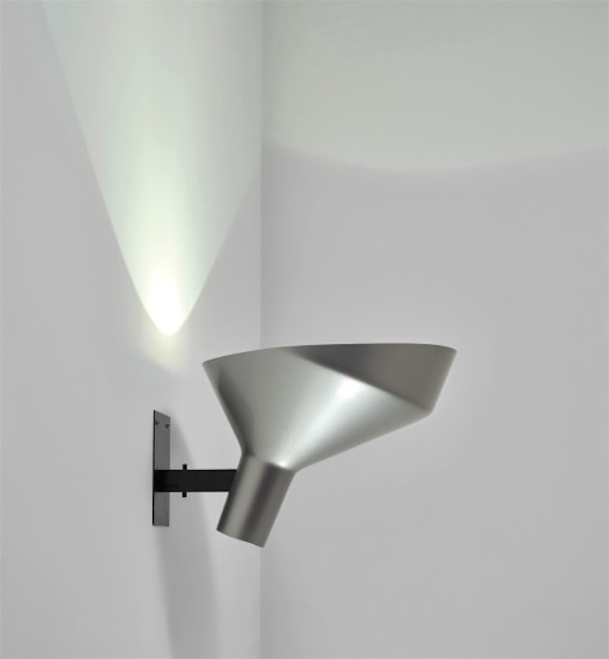 Wall light, model no. 225 by Gino Sarfatti
