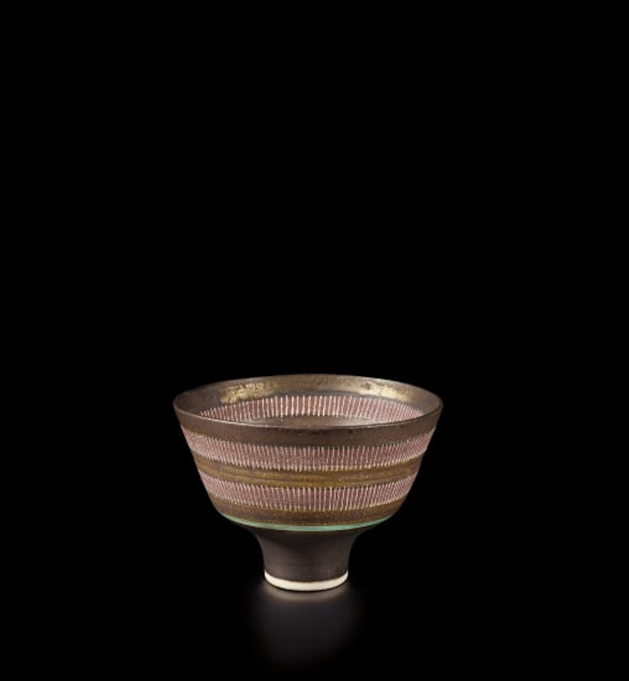 Footed bowl by Lucie Rie
