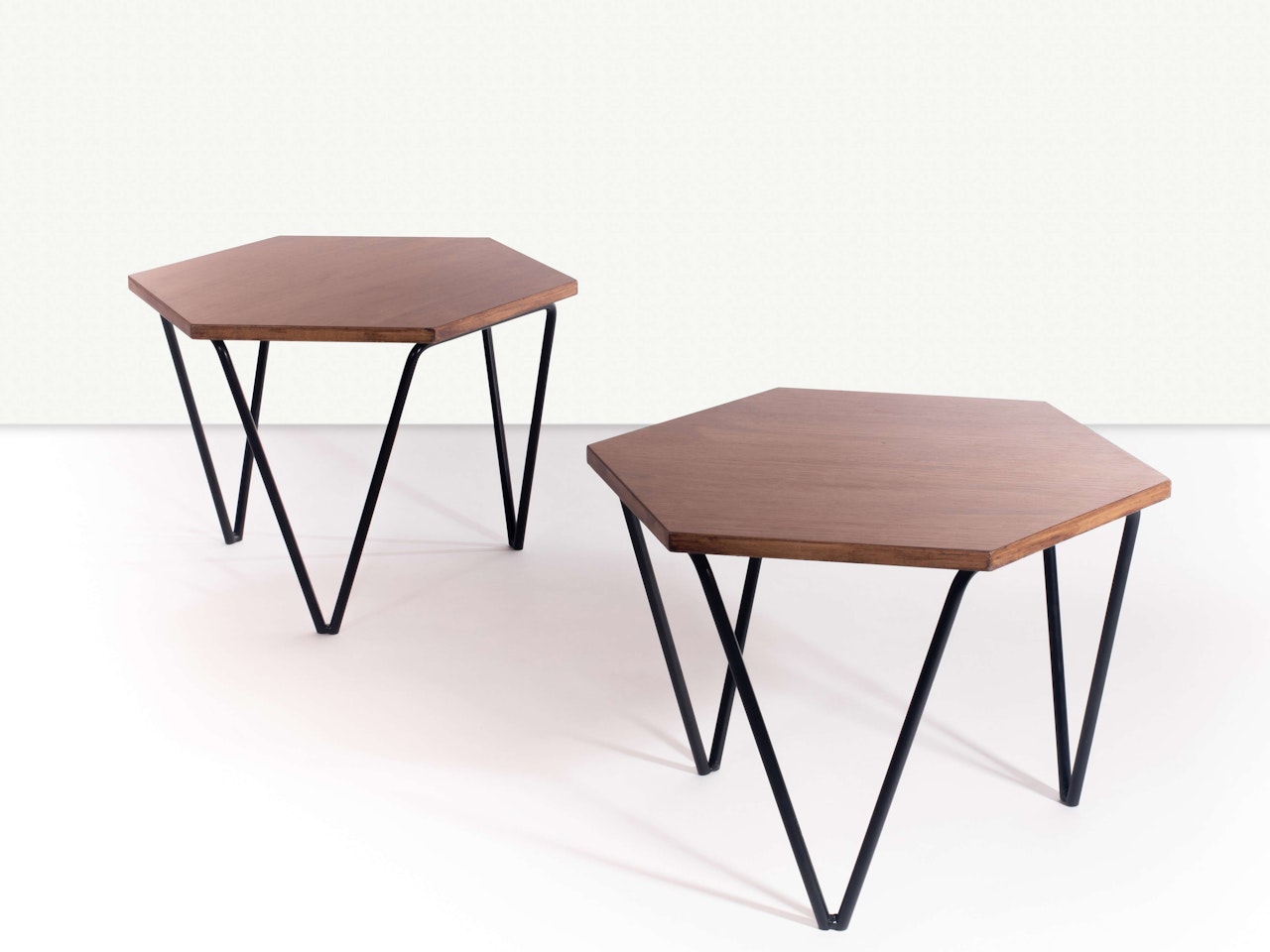 Paire de tables basses by Gio Ponti