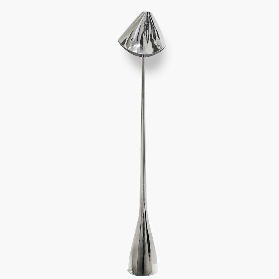 LAMPADAIRE by Philippe Hiquily