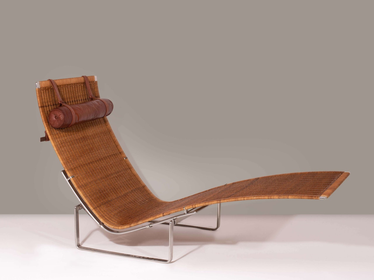 Chaise longue mod. PK24 by Poul Kjaerholm