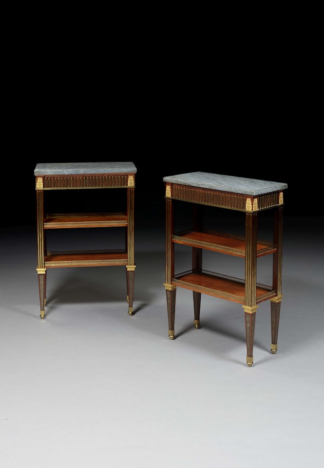 PAIRE DE CONSOLES À ÉTAGÈRES ALLEMANDES DE LA DEUXIÈME MOITIÉ DU XVIIIe SIÈCLE, VERS 1785 Attribuées à David Roentgen by Anonymous