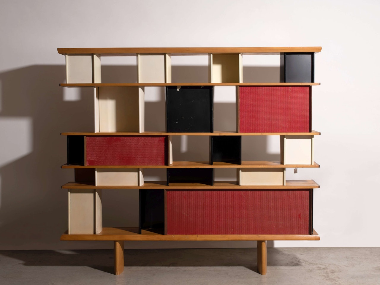 Bibliothèque dite «Maison du Mexique» by Charlotte Perriand