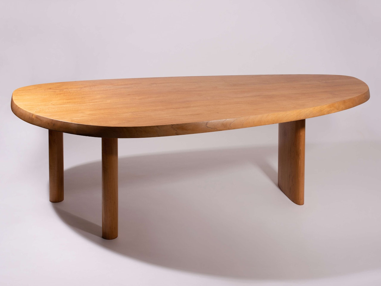 Importante table dite «Forme libre» by Charlotte Perriand