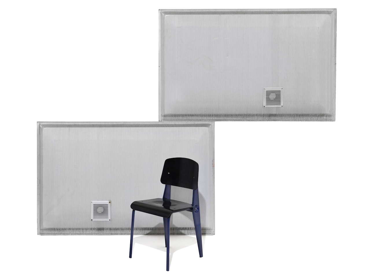 Deux panneaux de façade by Jean Prouvé