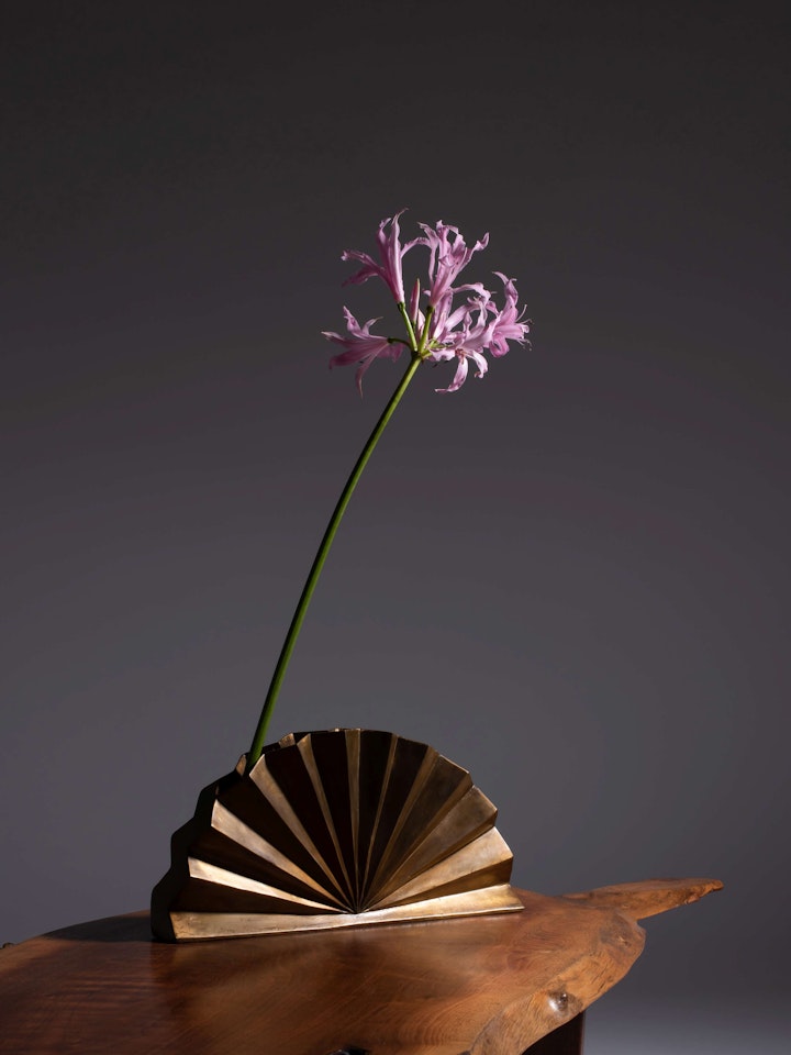 Vase dit "Grand éventail" by Claude Lalanne