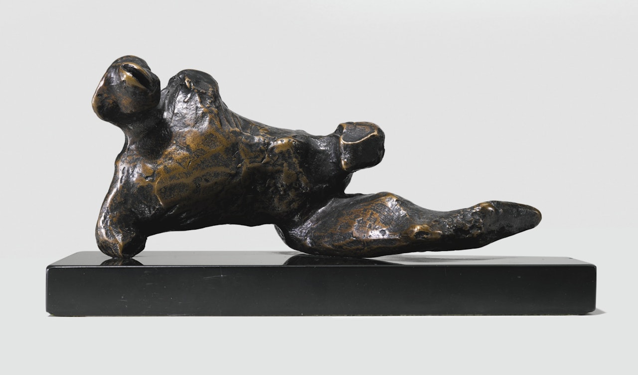 RECLINING WARRIOR by Henry Moore