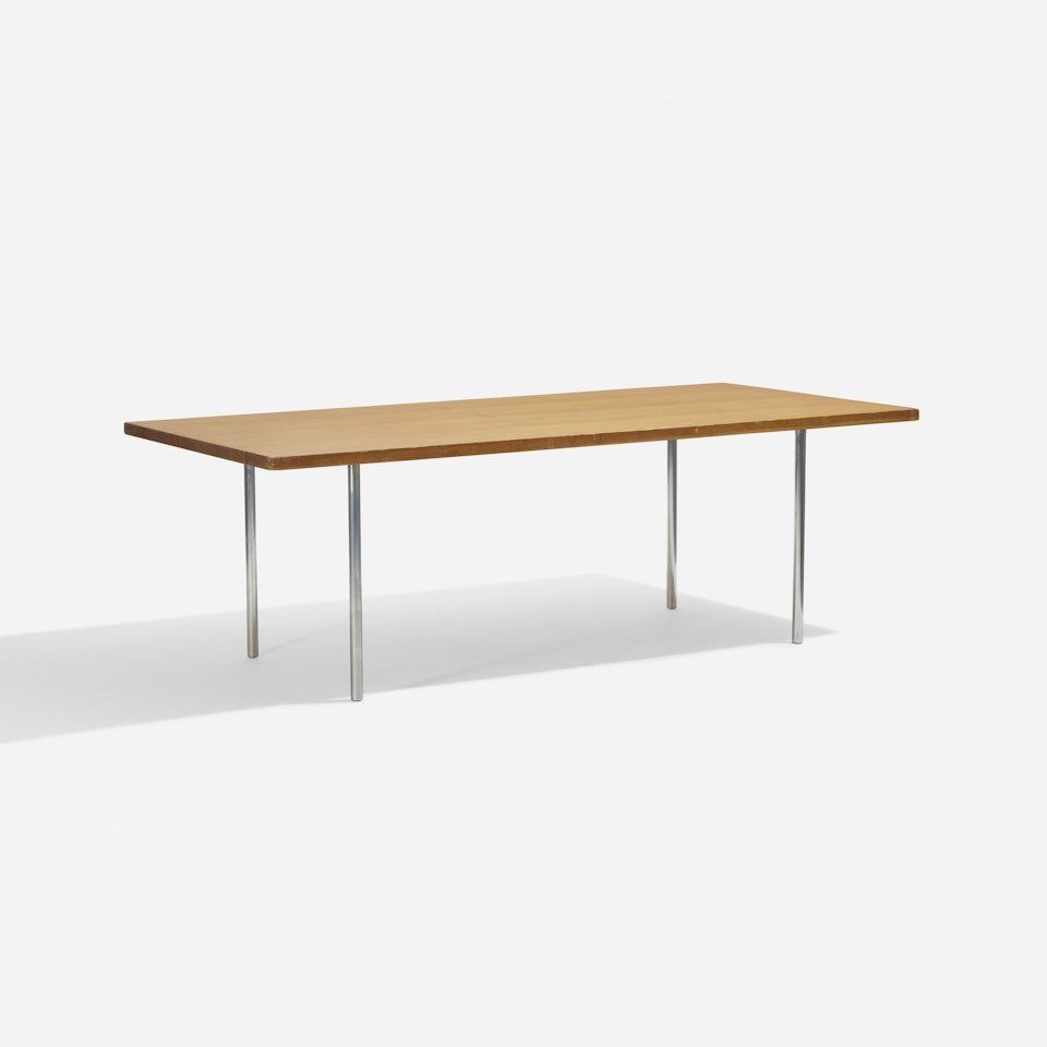 PK 41 table by Poul Kjaerholm