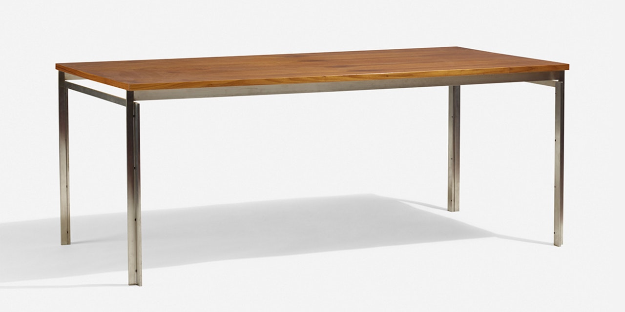 PK 55 dining table by Poul Kjaerholm