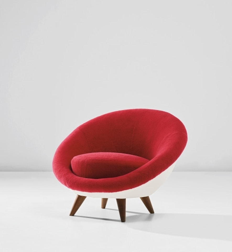 'Œuf' chair by Jean Royere
