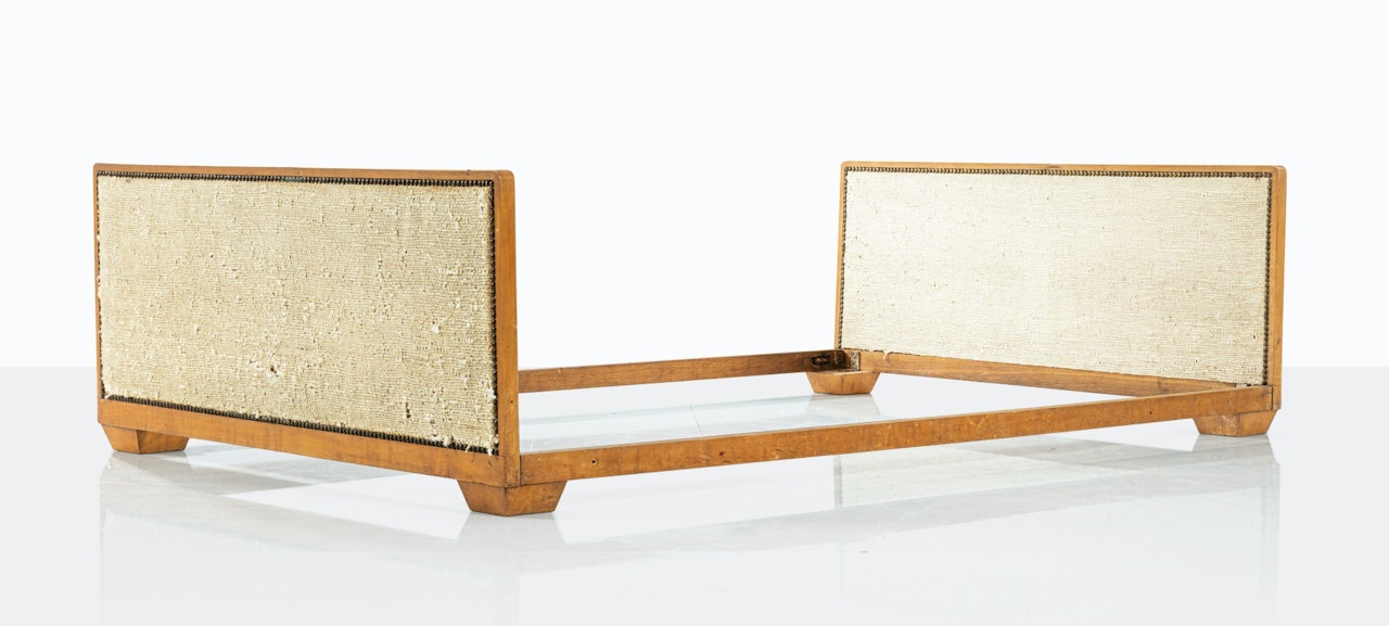 DAYBED by Jean-Michel Frank