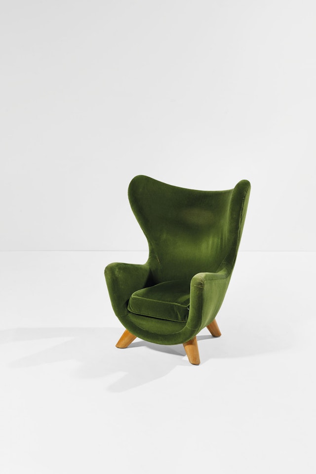 FAUTEUIL 'ÉLÉPHANTEAU', VERSION HAUTE by Jean Royere