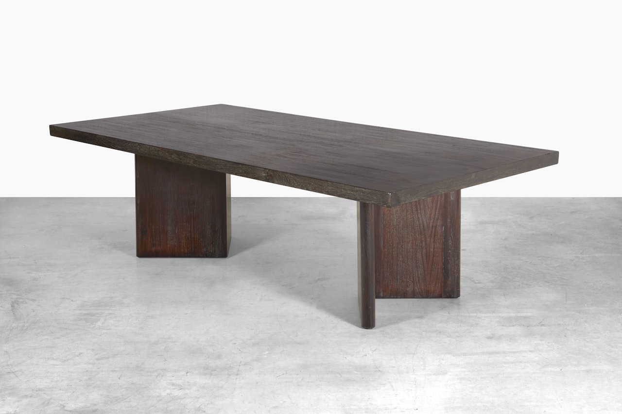 Importante table de lecture by Pierre Jeanneret