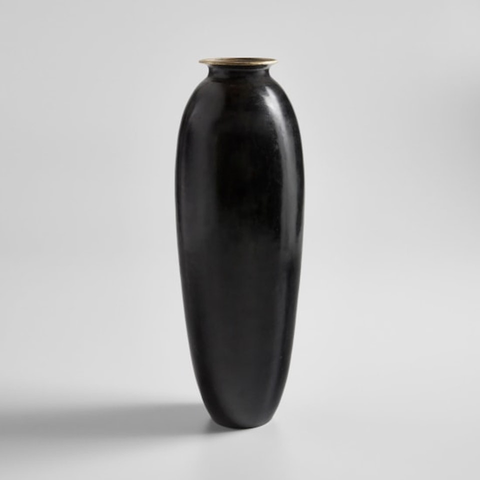 Important vase by Jean Dunand