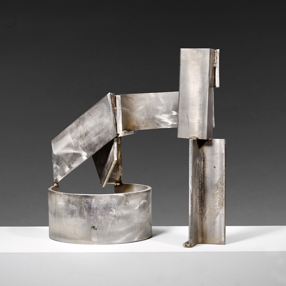 STAINLESS PIECE A-G by Anthony Caro