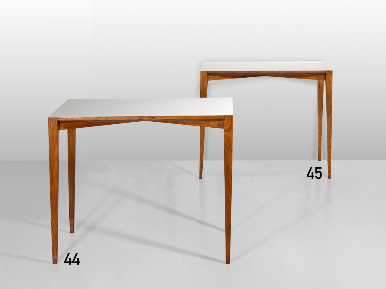 Console dite "Garzanti" by Gio Ponti